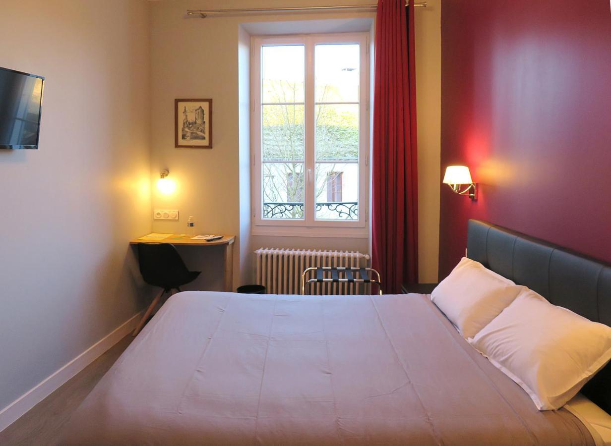 Hotel Le Dormeux Mehun-sur-Yevre Buitenkant foto